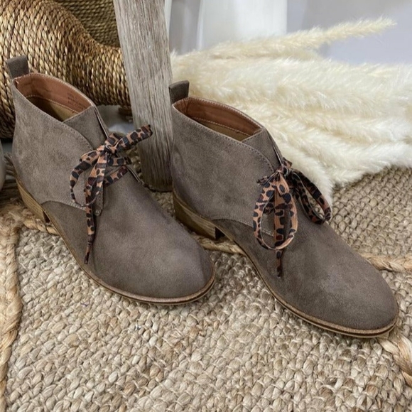 Hey Girl Corky's Totes Booties Taupe NEW Womens - Picture 3 of 4